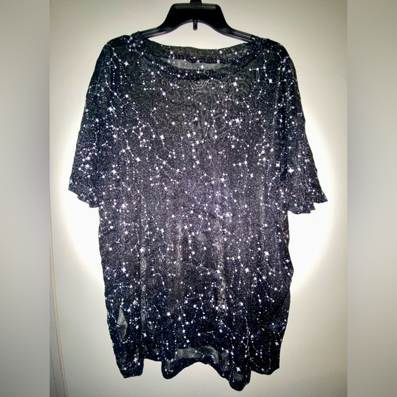 NWOT Short sleeve black galaxy t shirt blouse - Picture 8 of 9